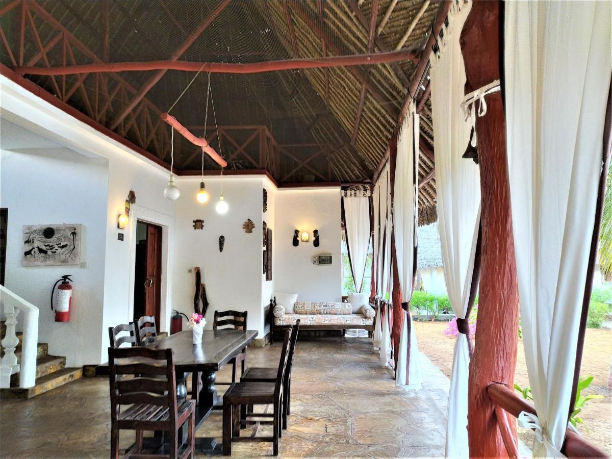 Karibuni Jeds Villas 85 & 86 Mambrui Exterior foto