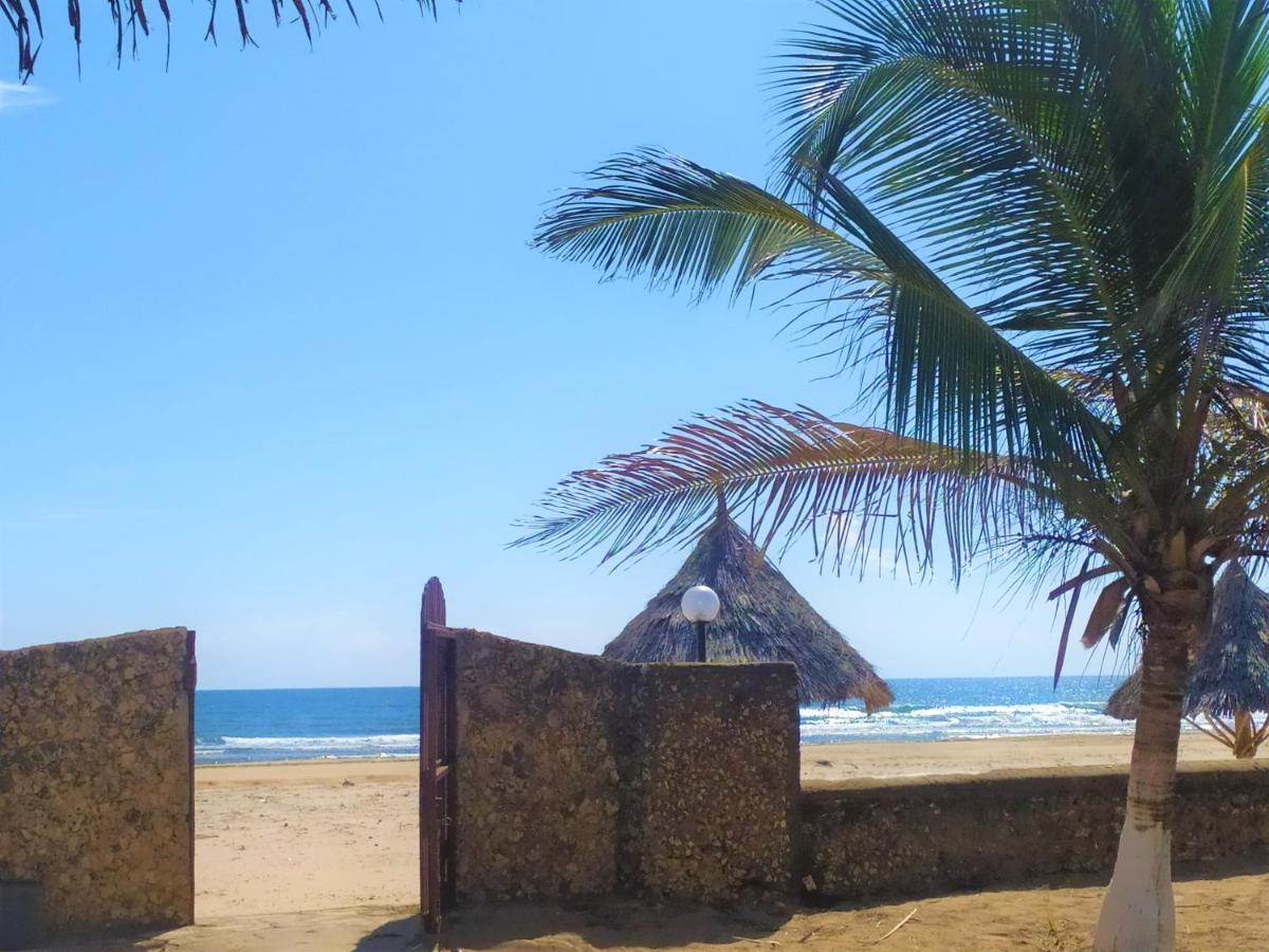 Karibuni Jeds Villas 85 & 86 Mambrui Exterior foto