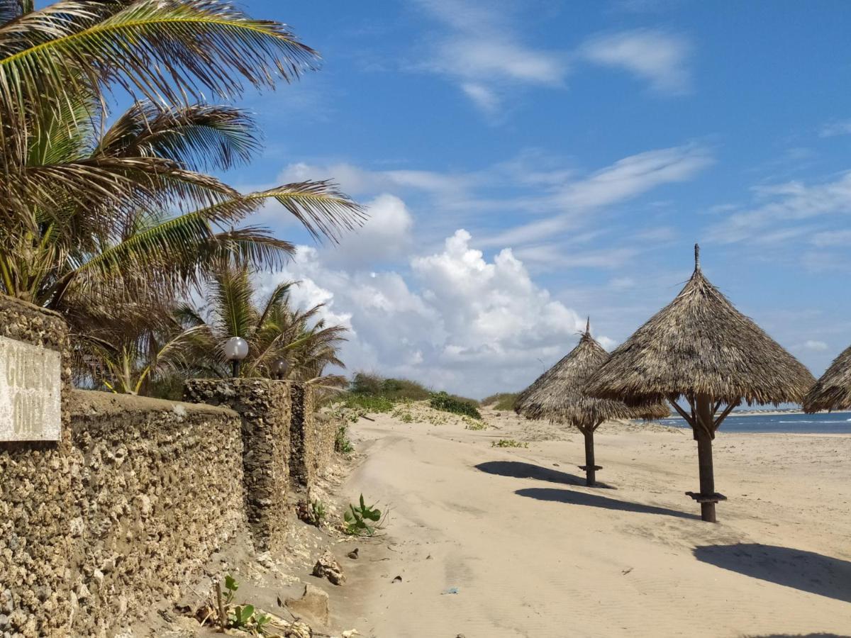 Karibuni Jeds Villas 85 & 86 Mambrui Exterior foto