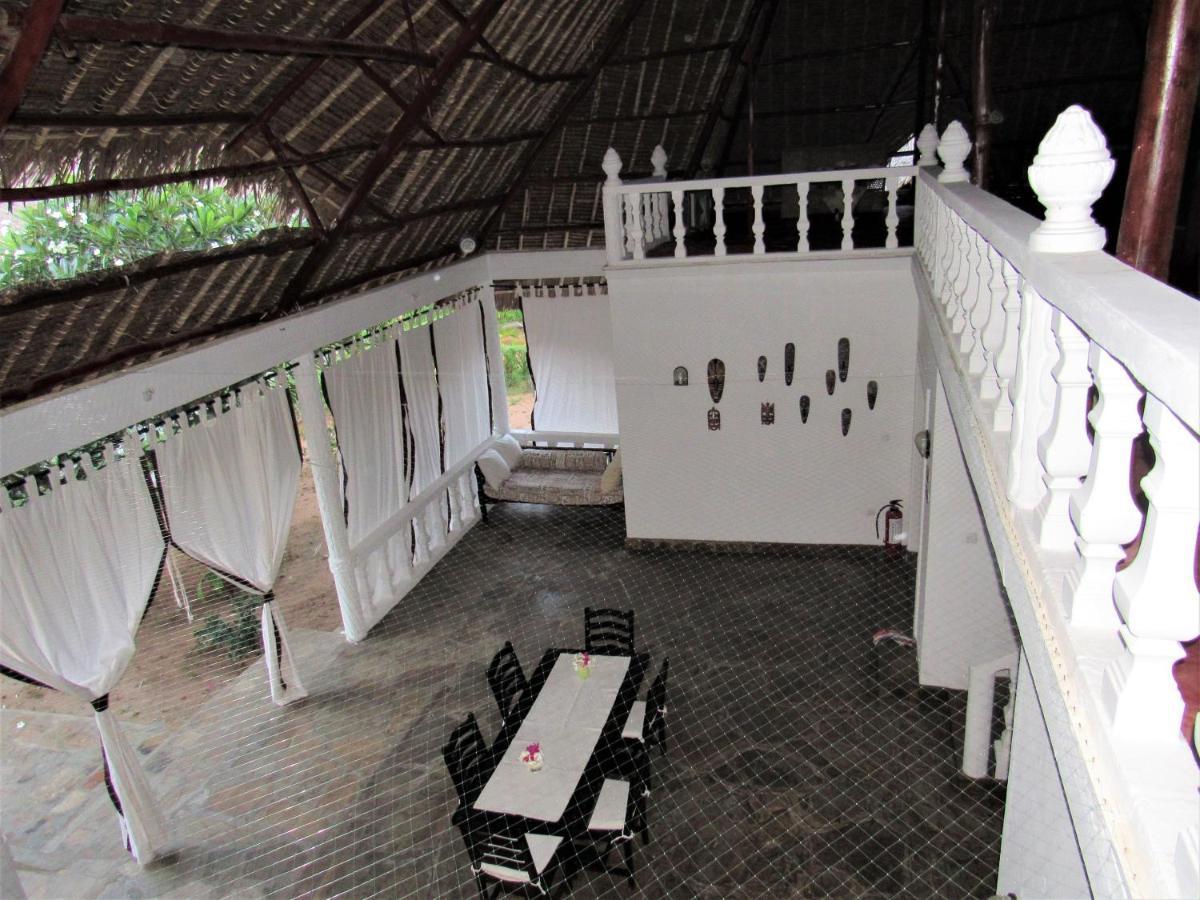 Karibuni Jeds Villas 85 & 86 Mambrui Exterior foto